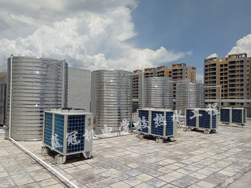 藍(lán)冠機(jī)電空氣能熱水工程案例安裝圖